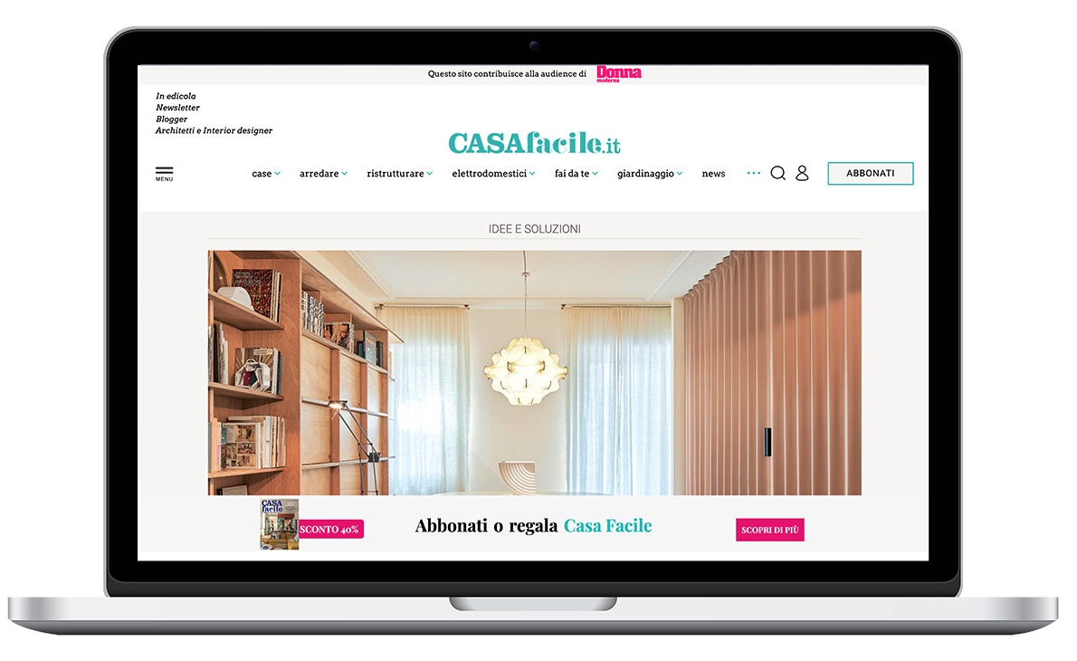 Sito casafacile.it su laptop